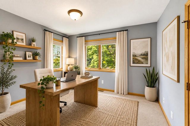 647 Grandview Drive, Sun Prairie, WI 53590