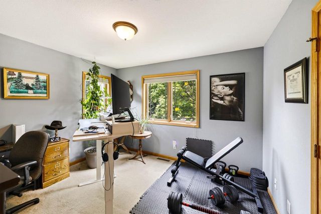 647 Grandview Drive, Sun Prairie, WI 53590