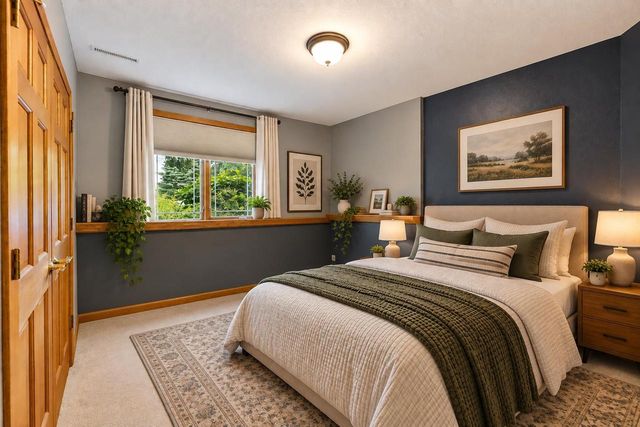 647 Grandview Drive, Sun Prairie, WI 53590
