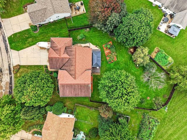 647 Grandview Drive, Sun Prairie, WI 53590