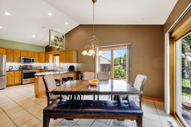 647 Grandview Drive, Sun Prairie, WI 53590