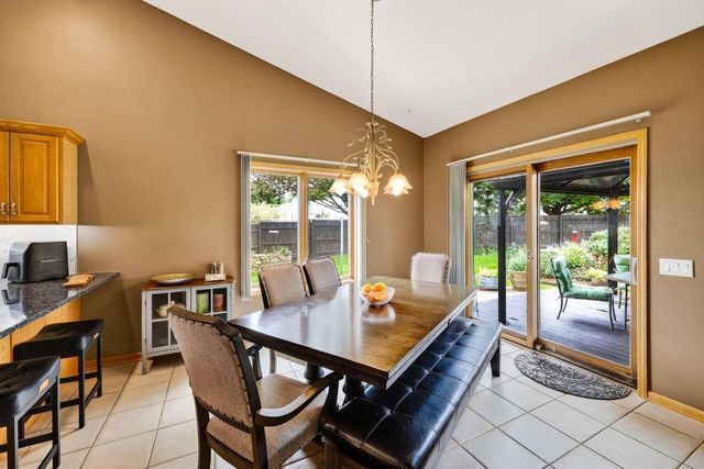 647 Grandview Drive, Sun Prairie, WI 53590