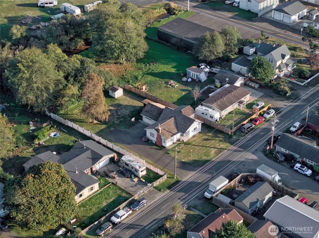 4200 N Place, Seaview, WA 98644