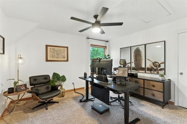 11103 Lakeside DR, Jonestown, TX 78645