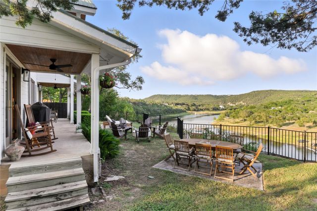 11103 Lakeside DR, Jonestown, TX 78645