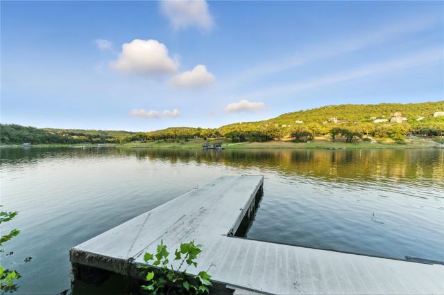 11103 Lakeside DR, Jonestown, TX 78645