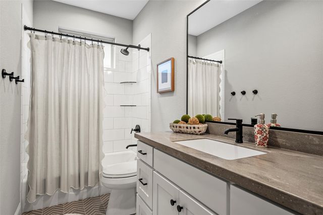 5525 Black Horse Court, Waco, TX 76708