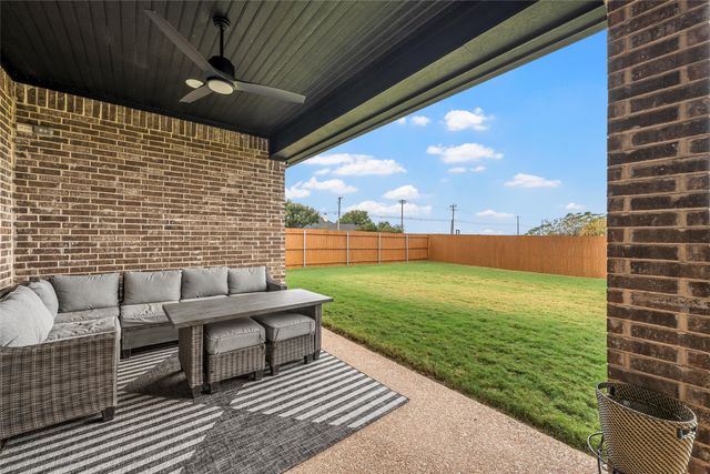 5525 Black Horse Court, Waco, TX 76708