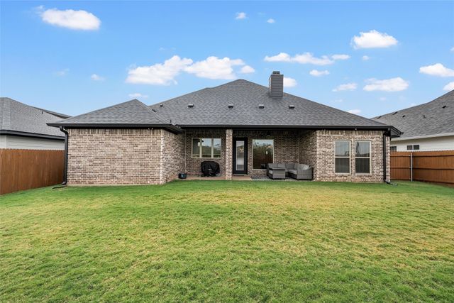 5525 Black Horse Court, Waco, TX 76708