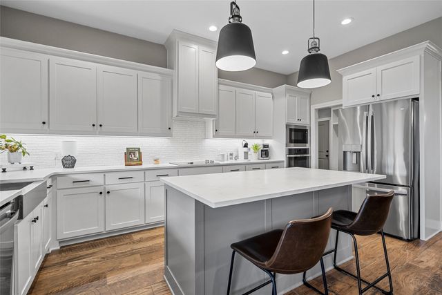 5525 Black Horse Court, Waco, TX 76708