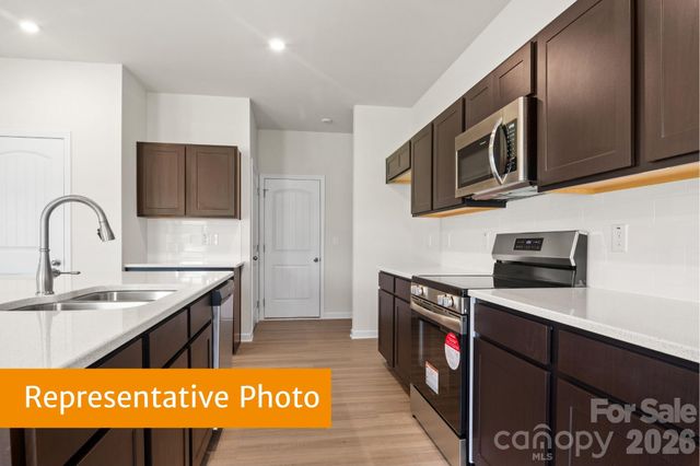 1723 N Rankin Avenue, Newton, NC 28658