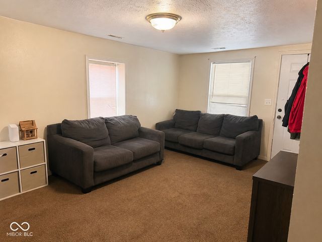 2813 S Rybolt Avenue, Indianapolis, IN 46241