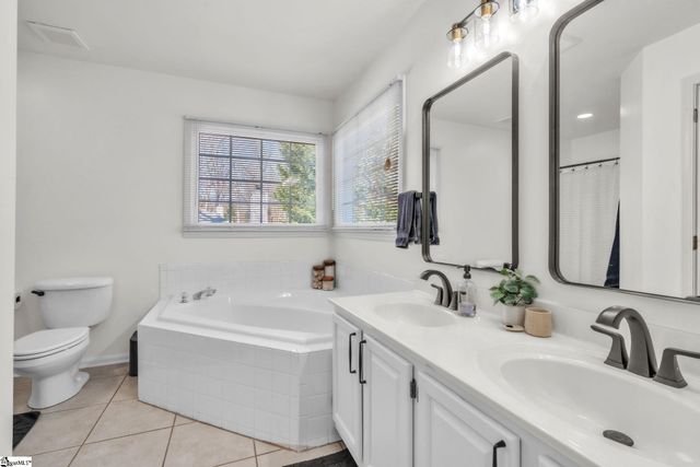 417 Roberts Road, Taylors, SC 29687