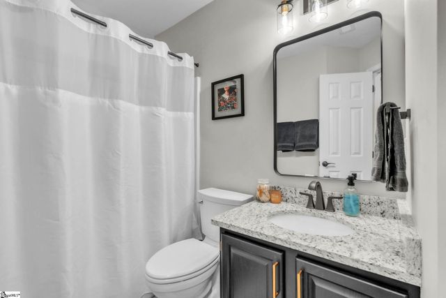 417 Roberts Road, Taylors, SC 29687