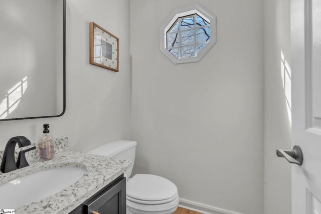 417 Roberts Road, Taylors, SC 29687