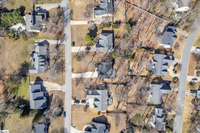 417 Roberts Road, Taylors, SC 29687