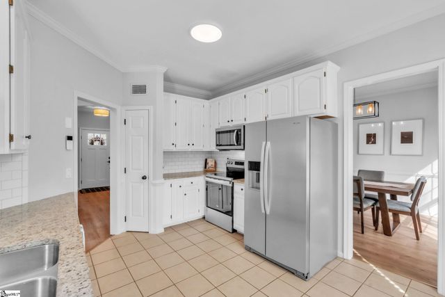 417 Roberts Road, Taylors, SC 29687