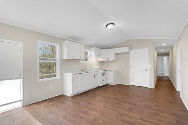 550 Draymont Drive, Spartanburg, SC 29303