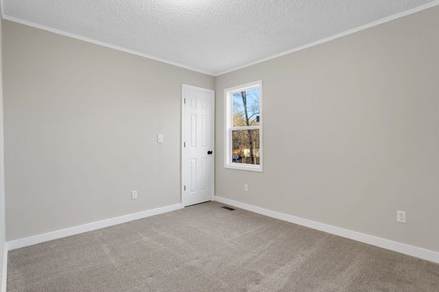 550 Draymont Drive, Spartanburg, SC 29303