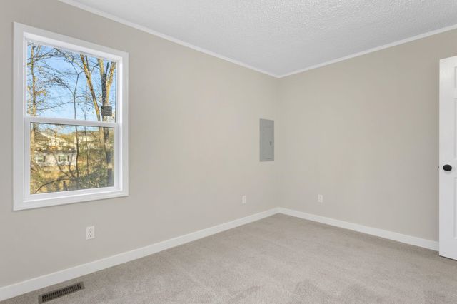 550 Draymont Drive, Spartanburg, SC 29303