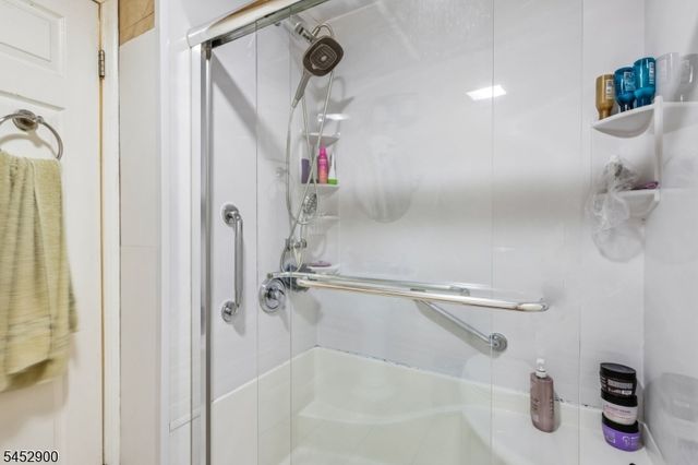 22 Hecker St 22, Newark City, NJ 07103