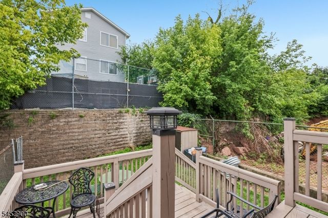 22 Hecker St 22, Newark City, NJ 07103