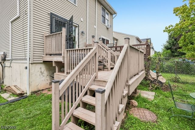 22 Hecker St 22, Newark City, NJ 07103