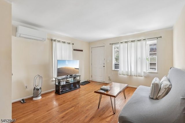 22 Hecker St 22, Newark City, NJ 07103