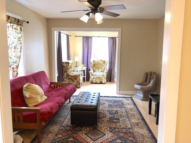 2319 Cole Avenue SE, Minneapolis, MN 55414