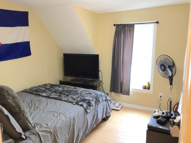 2319 Cole Avenue SE, Minneapolis, MN 55414