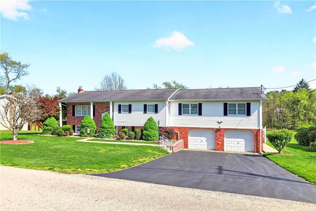 321 Falls Avenue, Dunbar Twp, PA 15425