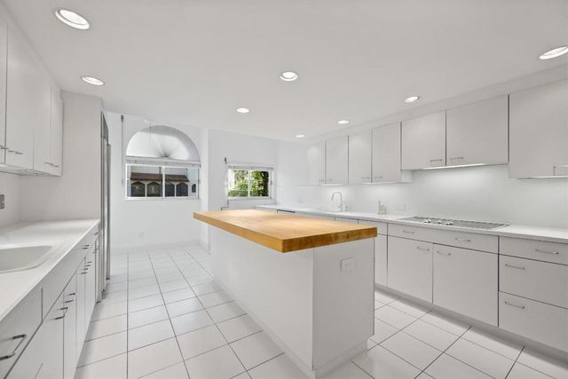 265 Everglade Avenue, Palm Beach, FL 33480