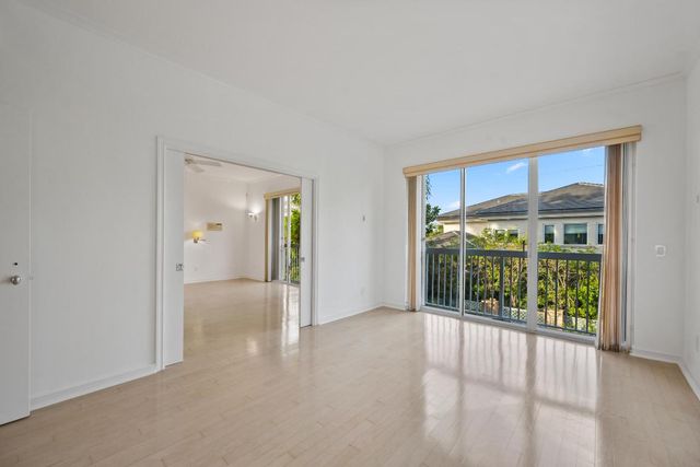 265 Everglade Avenue, Palm Beach, FL 33480