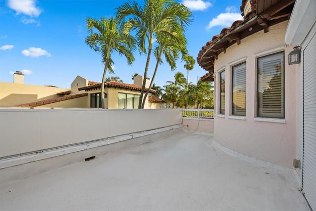 265 Everglade Avenue, Palm Beach, FL 33480