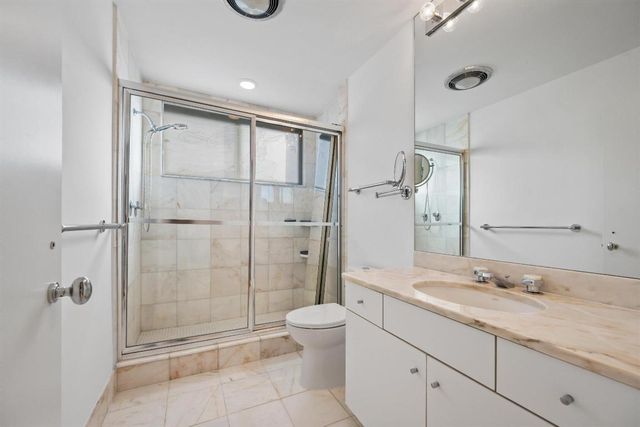 265 Everglade Avenue, Palm Beach, FL 33480