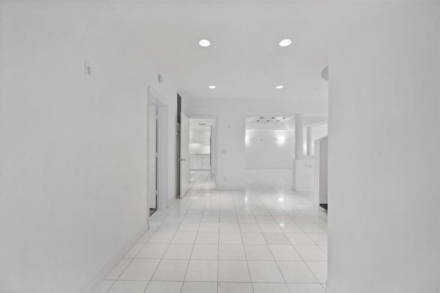 265 Everglade Avenue, Palm Beach, FL 33480