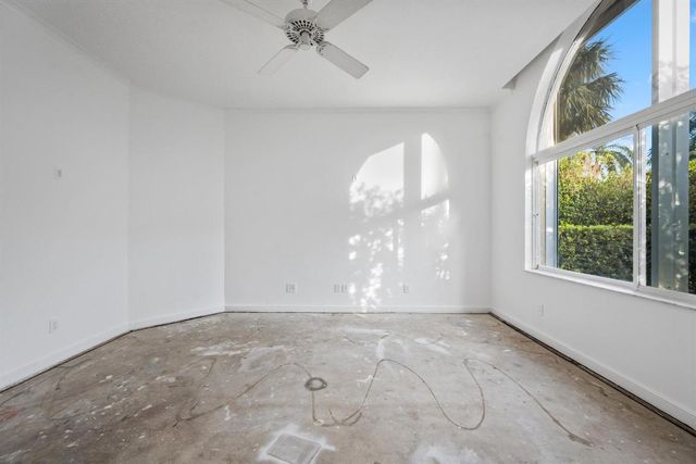 265 Everglade Avenue, Palm Beach, FL 33480