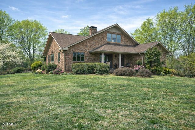 136 Triple H Lane, Jonesborough, TN 37659