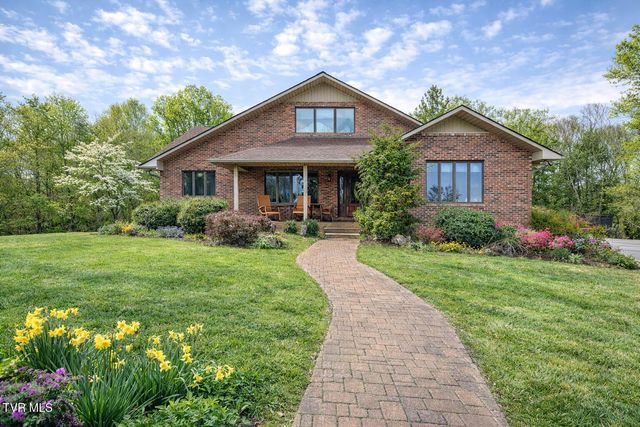 136 Triple H Lane, Jonesborough, TN 37659