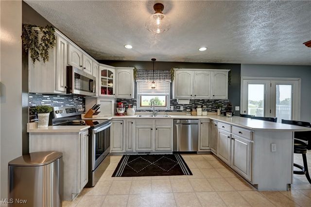 9559 Trail Bottom Road NW, Dundee, OH 44624