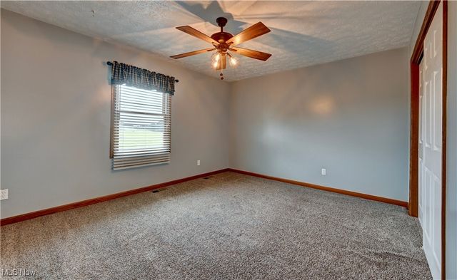 9559 Trail Bottom Road NW, Dundee, OH 44624