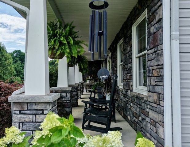 9559 Trail Bottom Road NW, Dundee, OH 44624