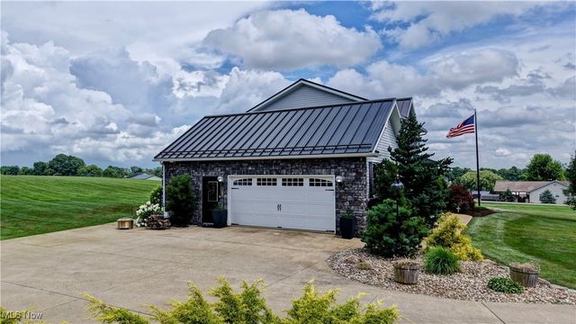 9559 Trail Bottom Road NW, Dundee, OH 44624