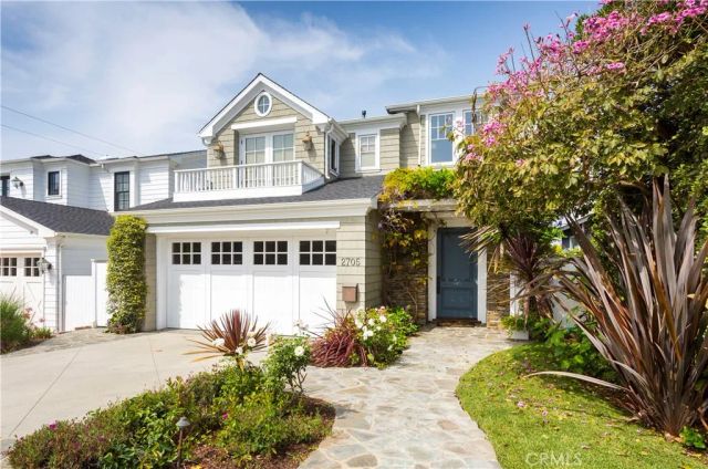 2705 Palm Avenue, Manhattan Beach, CA 90266