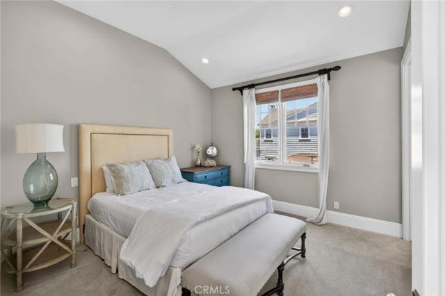 2705 Palm Avenue, Manhattan Beach, CA 90266