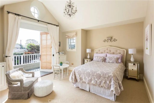 2705 Palm Avenue, Manhattan Beach, CA 90266