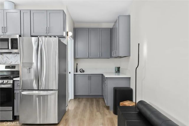 2129 N Pepper Street, Burbank, CA 91505