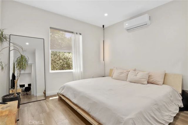 2129 N Pepper Street, Burbank, CA 91505