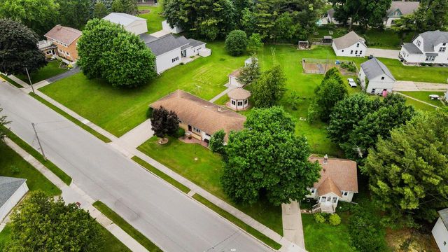 636 Calumet AVENUE, Kiel, WI 53042