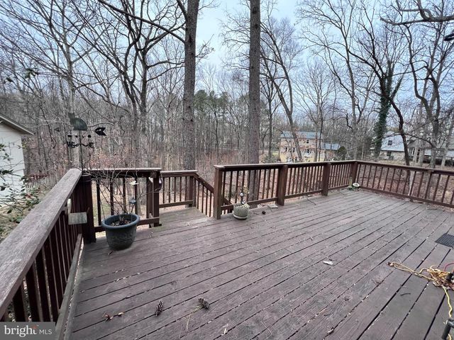 12326 MULBERRY CT, Woodbridge, VA 22192